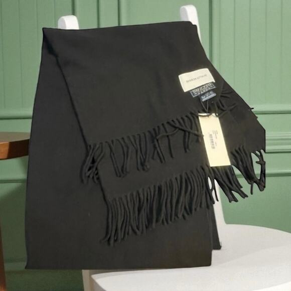 Maison Kitsune Scarf Wrap 100% Virgin Wool Made in Italy Fringe 72”L x 28”W - Picture 1 of 13